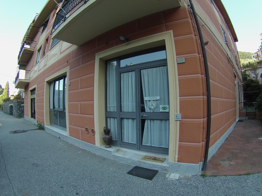 Affittacamere Da Carla Bonassola Exteriör bild